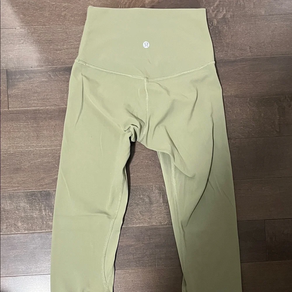 Lululemon Align Leggings - Picture 3 of 4